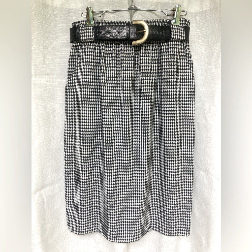 Vintage 1980's Mitchell Mitchell Pencil Skirt W/Belt, Size 10